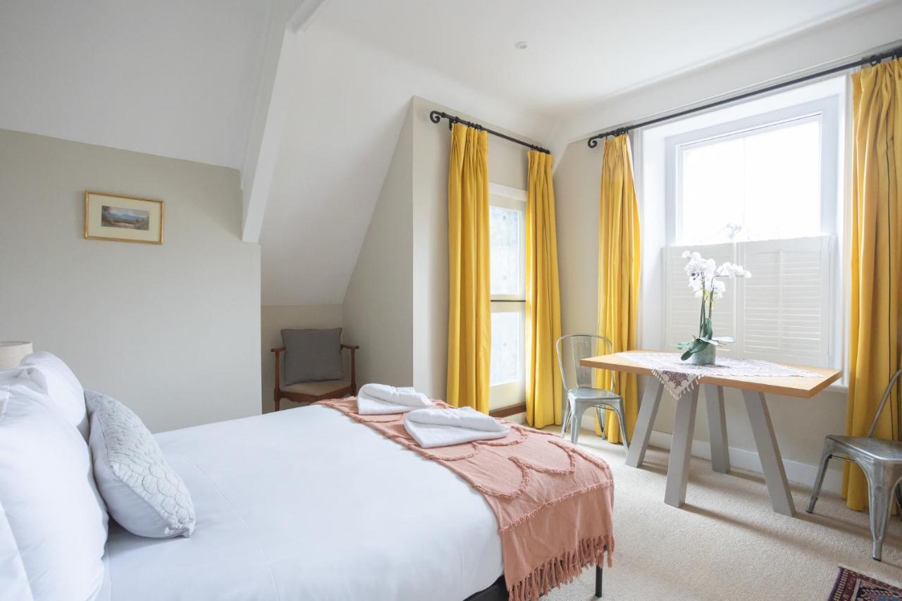 شقة Spacious 3Br Victorian Cheltenham Loft Flat In Cotswolds - Free Parking المظهر الخارجي الصورة